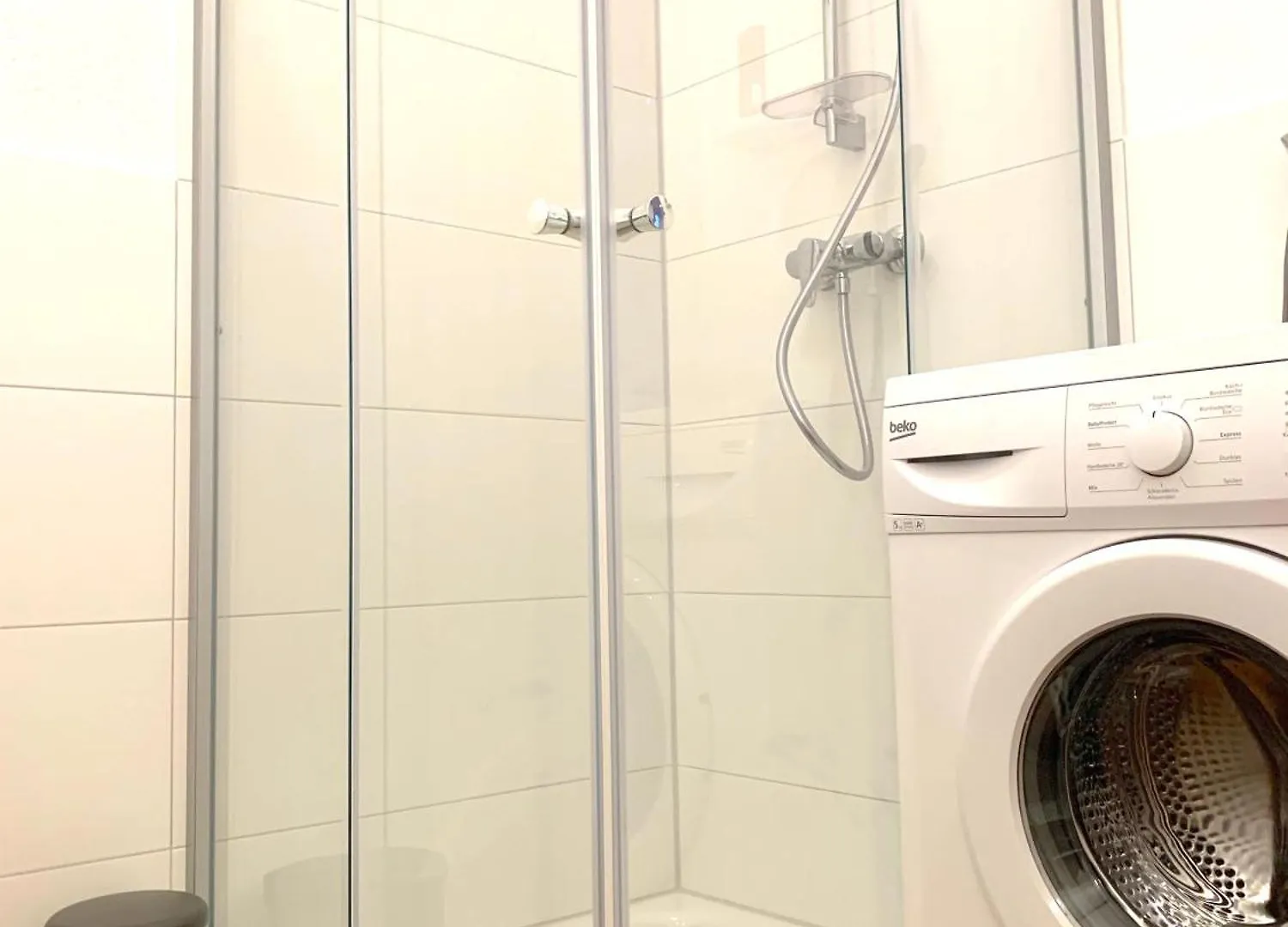 Apartment In Koeln / Cologne Mit Allem Drum Und Dran